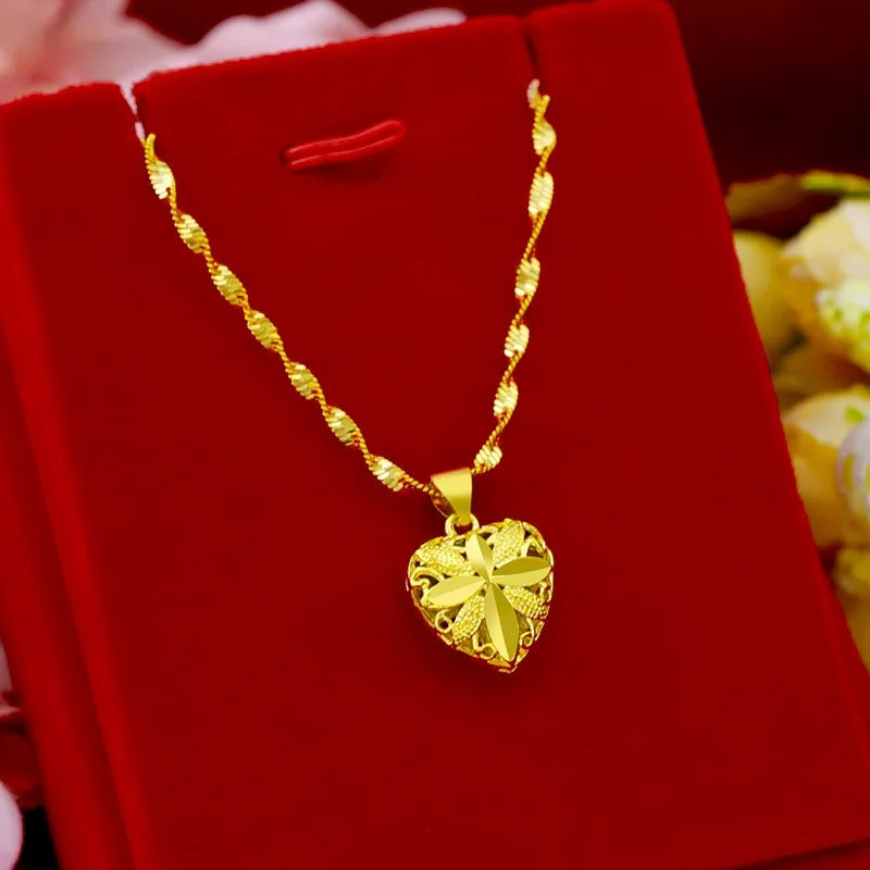 Last Day 50% OFF🔥| Golden Aura Heart Necklace